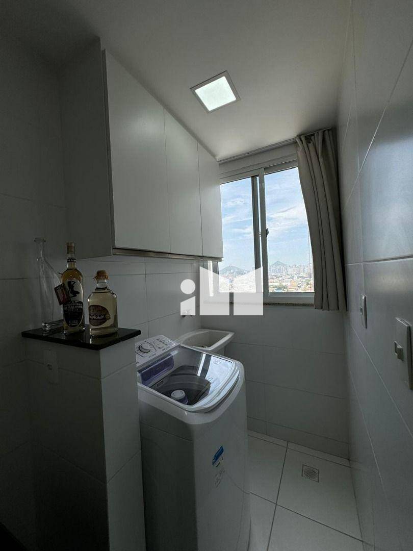 Apartamento à venda com 2 quartos, 60m² - Foto 21