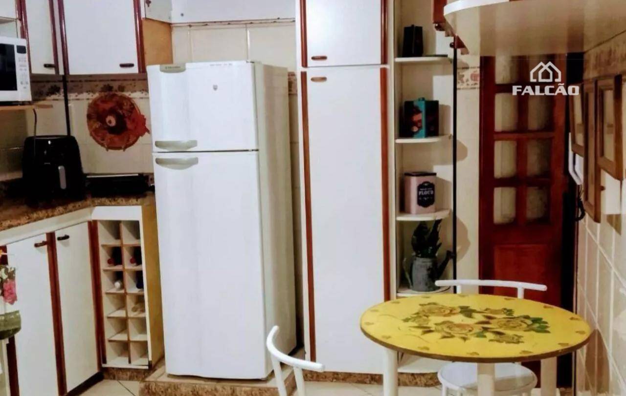 Cobertura à venda com 4 quartos, 350m² - Foto 21