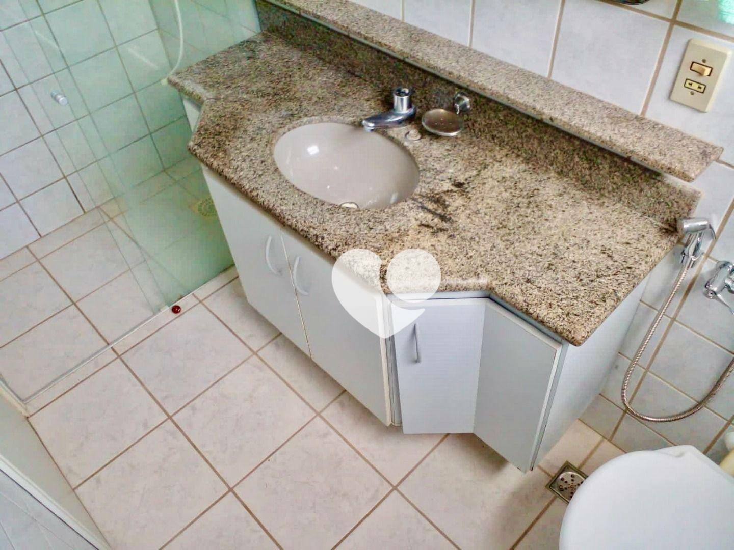 Apartamento à venda com 3 quartos, 101m² - Foto 19