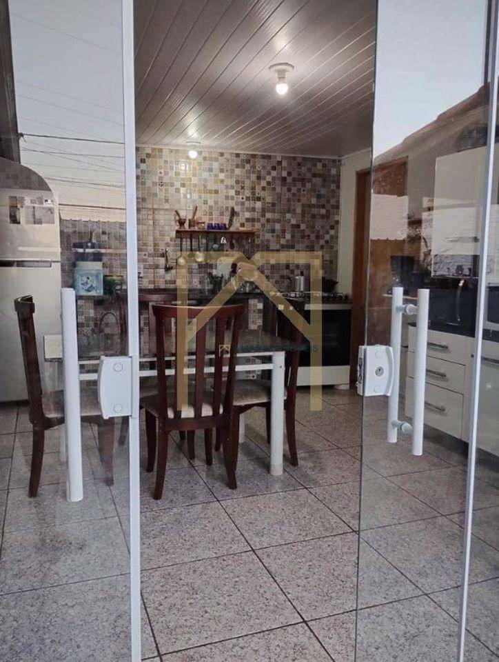 Casa à venda com 3 quartos, 96m² - Foto 17