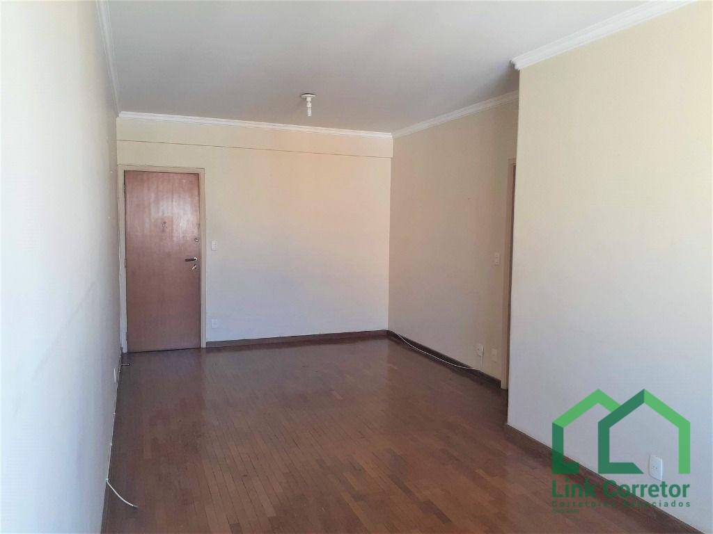 Apartamento à venda com 2 quartos, 80m² - Foto 2