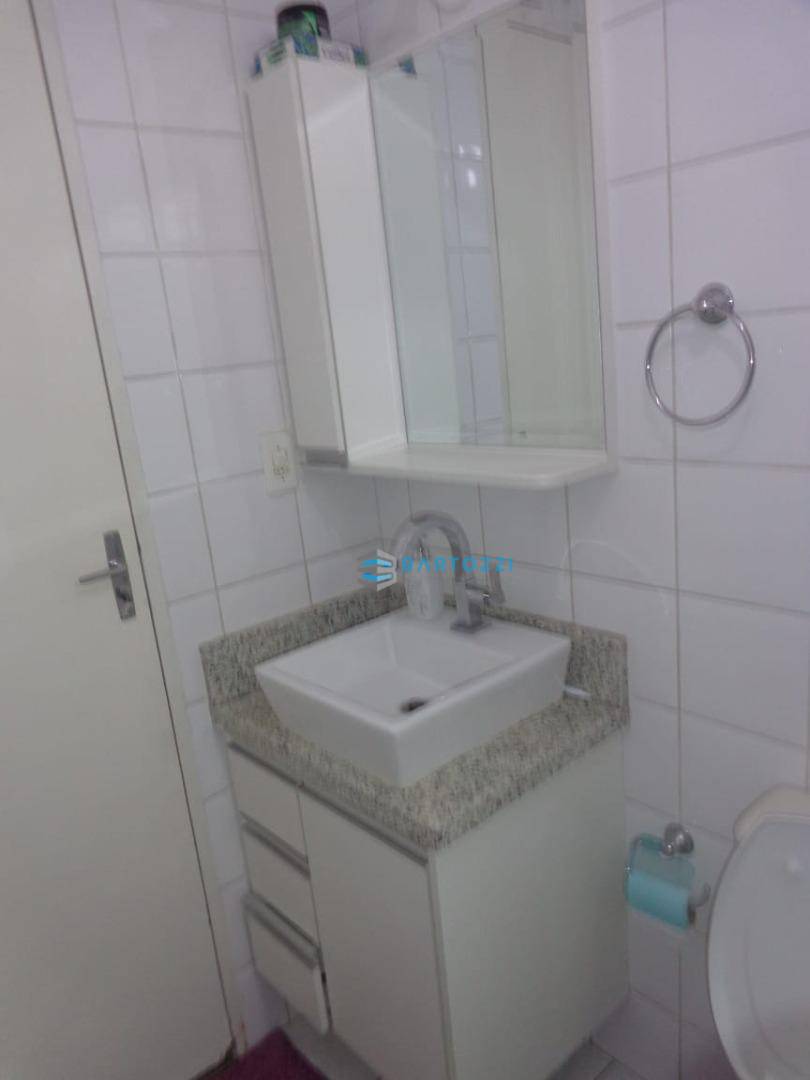 Apartamento à venda com 2 quartos, 49m² - Foto 16