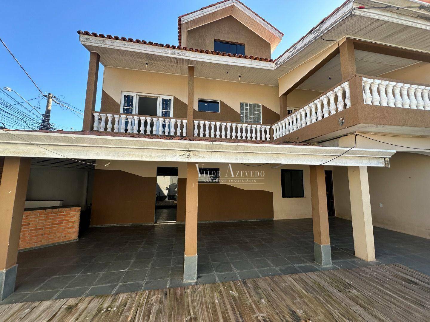 Sobrado à venda com 3 quartos, 168m² - Foto 1