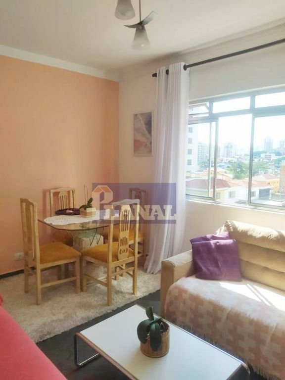 Apartamento à venda com 2 quartos, 66m² - Foto 2