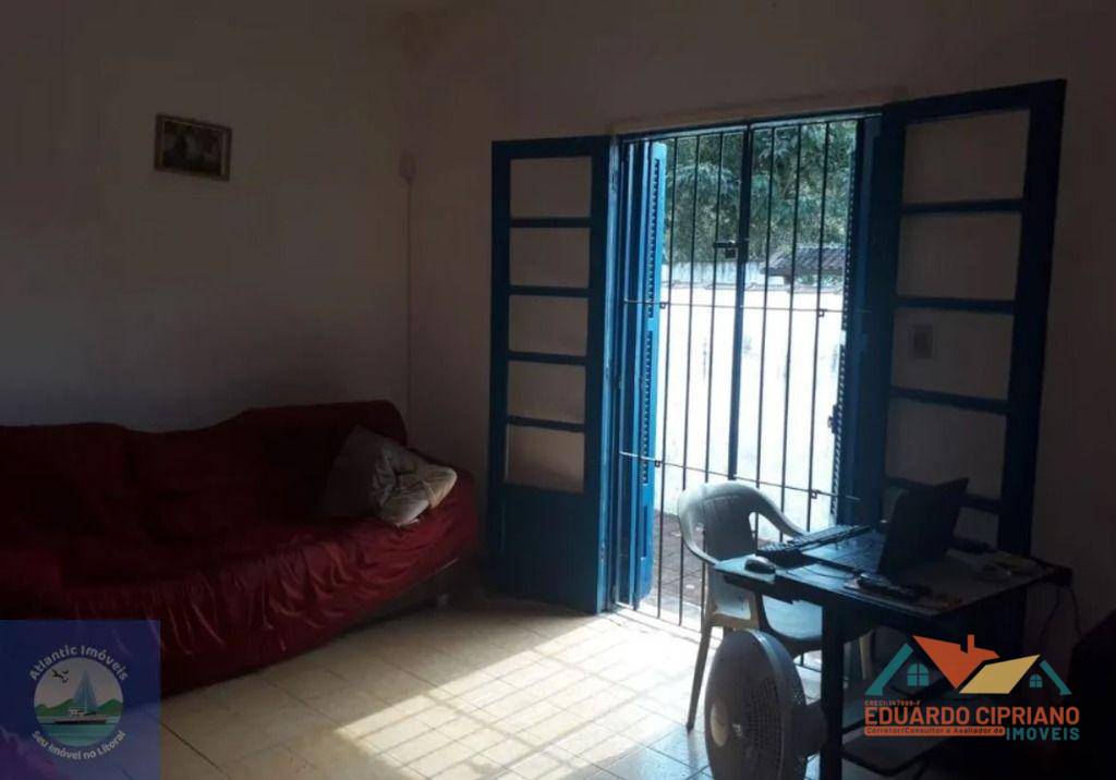 Casa à venda com 5 quartos, 150m² - Foto 10