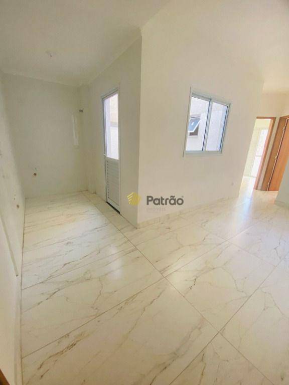 Apartamento à venda com 2 quartos, 44m² - Foto 2