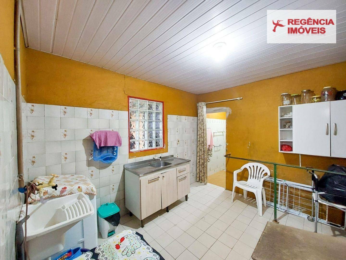 Casa à venda com 4 quartos, 160m² - Foto 9