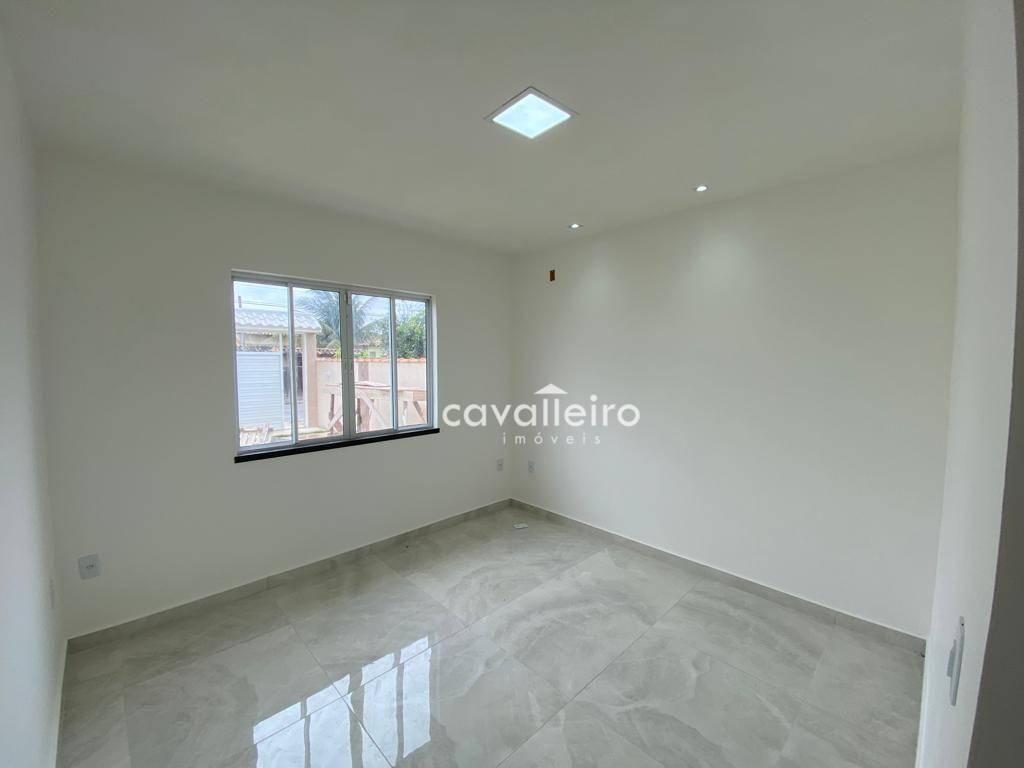 Casa à venda com 3 quartos, 113m² - Foto 11