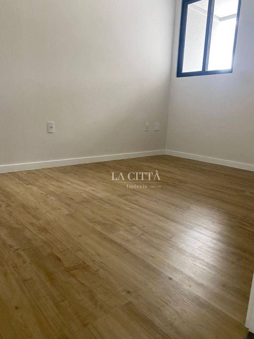 Apartamento à venda com 3 quartos, 79m² - Foto 11