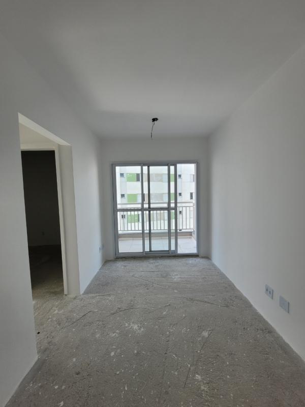 Apartamento à venda com 2 quartos, 64m² - Foto 1