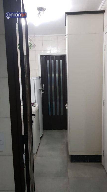 Apartamento à venda com 4 quartos, 140m² - Foto 5