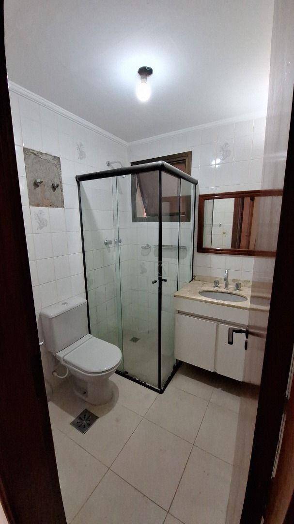 Apartamento para alugar com 3 quartos, 116m² - Foto 5