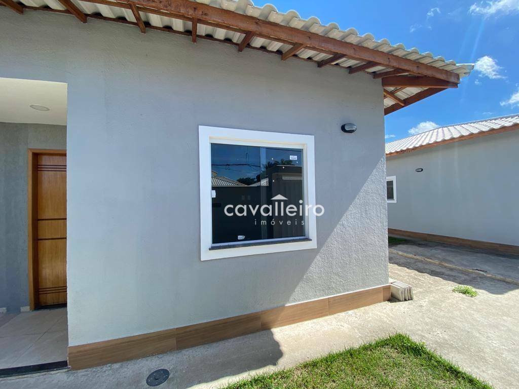 Casa à venda com 2 quartos, 60m² - Foto 4