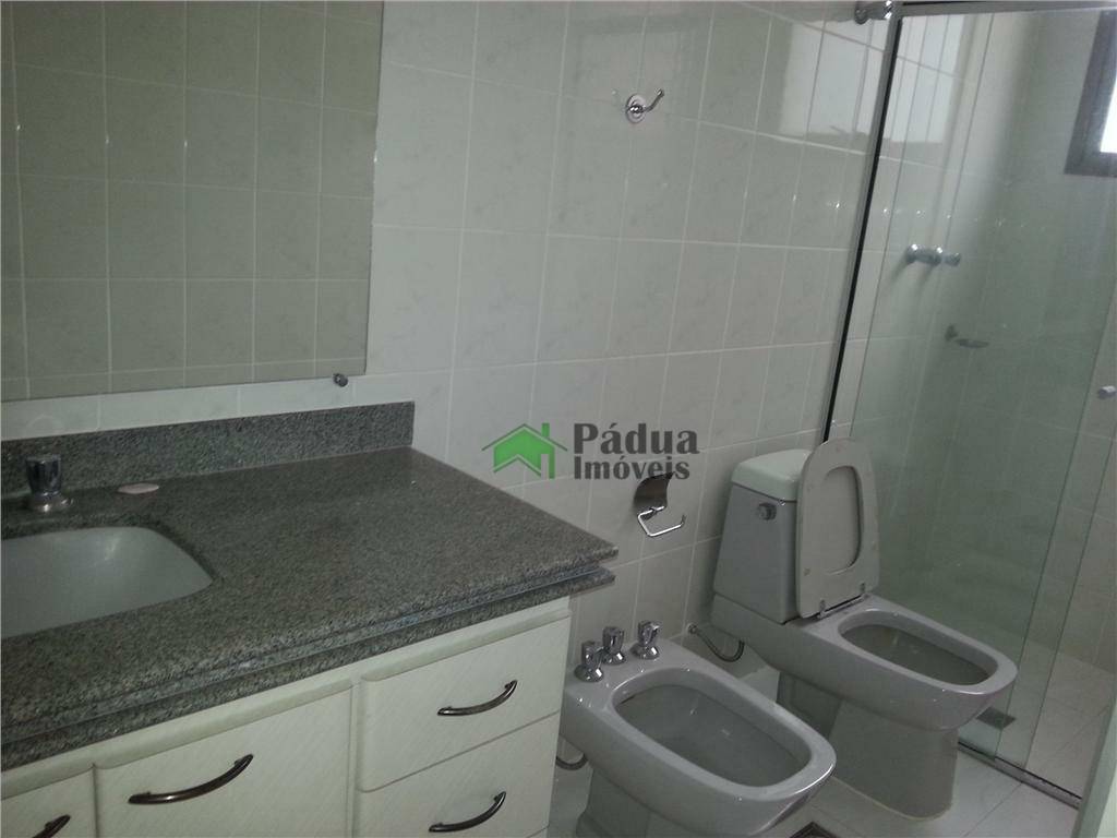 Apartamento à venda com 3 quartos, 158m² - Foto 11