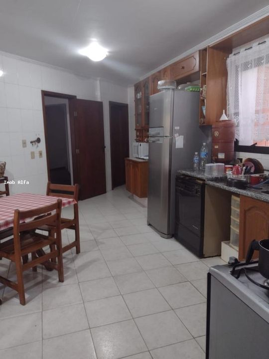 Casa de Condomínio à venda com 4 quartos, 600m² - Foto 20