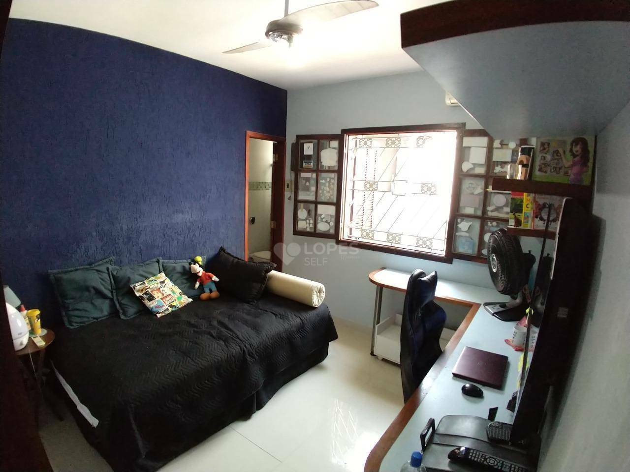 Casa à venda com 3 quartos, 250m² - Foto 12