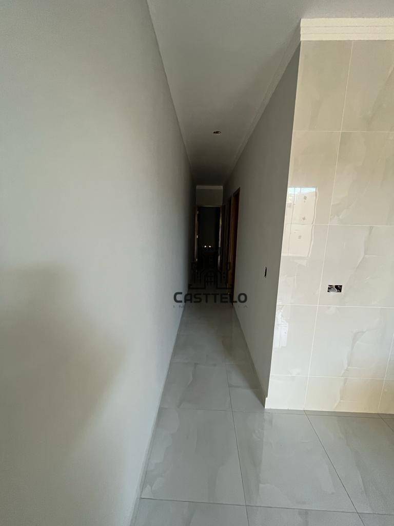 Casa à venda com 3 quartos, 84m² - Foto 5