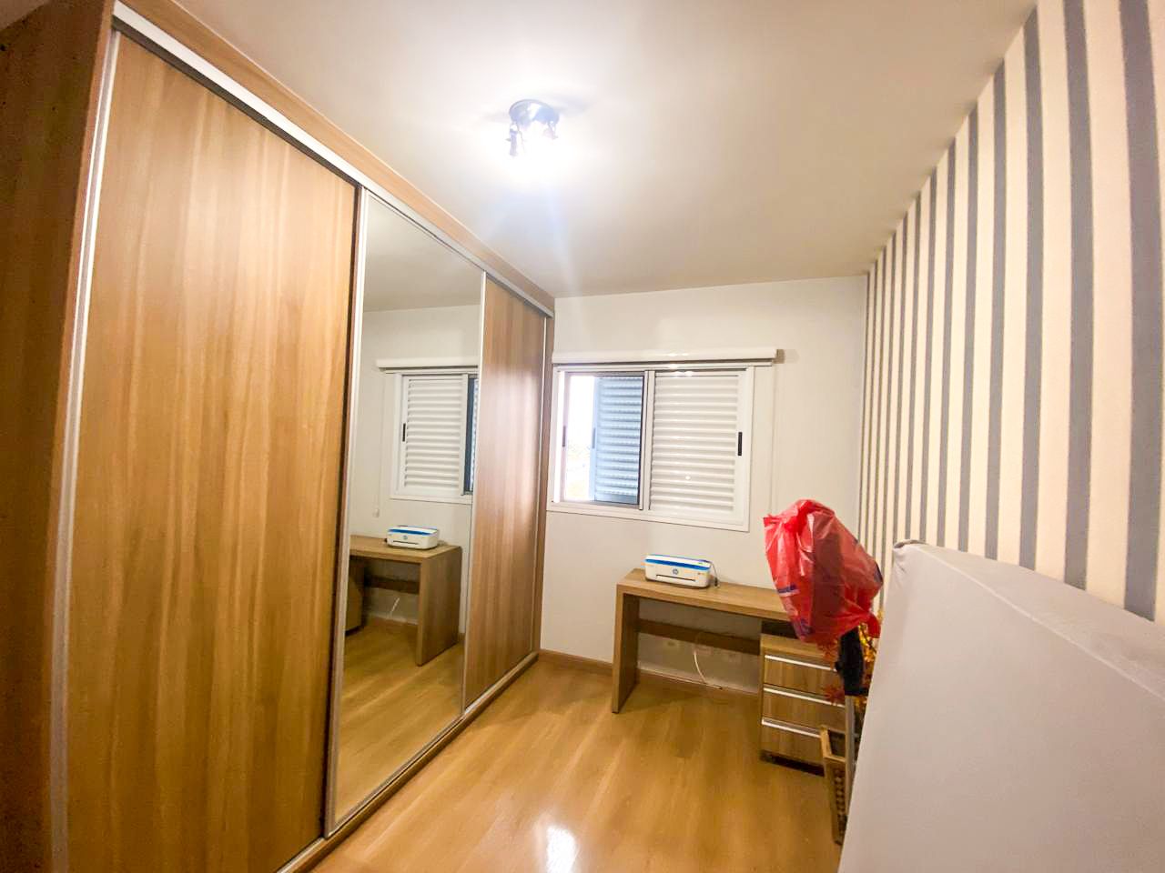 Apartamento à venda com 3 quartos, 86m² - Foto 8