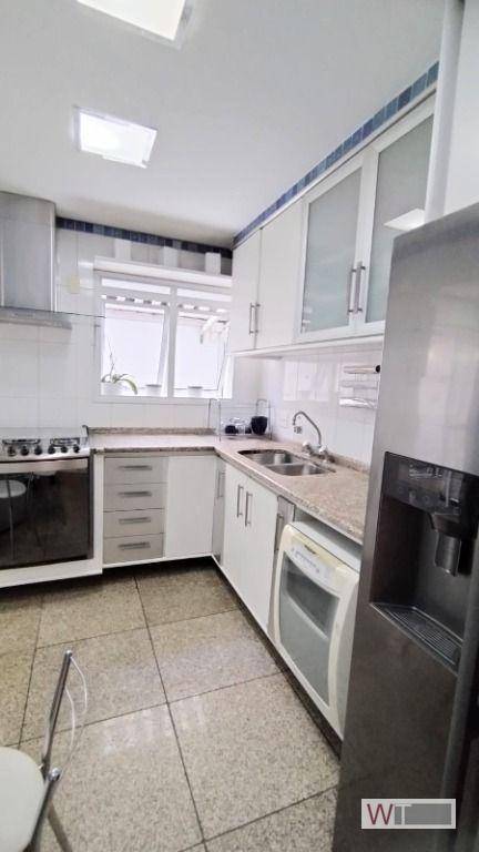 Casa de Condomínio à venda com 4 quartos, 212m² - Foto 13