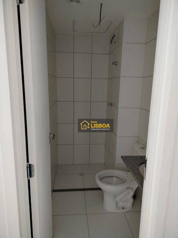 Apartamento à venda com 2 quartos, 38m² - Foto 6