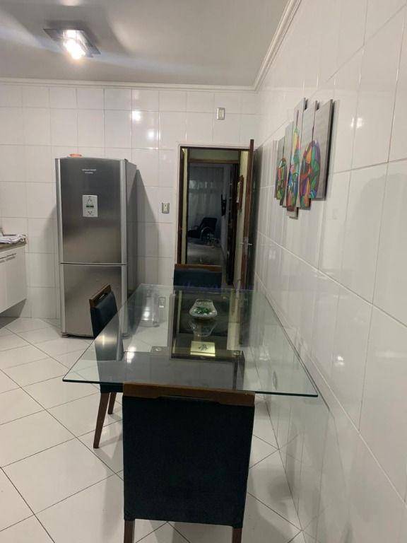 Sobrado à venda com 3 quartos, 240m² - Foto 22