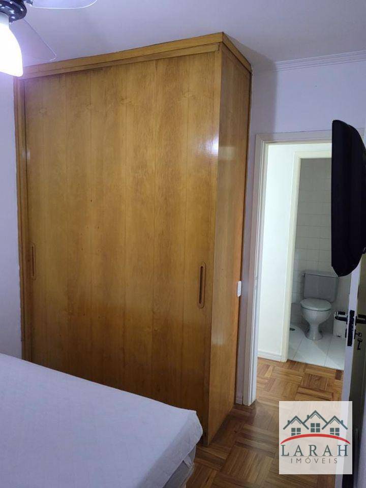 Apartamento à venda com 2 quartos, 61m² - Foto 15