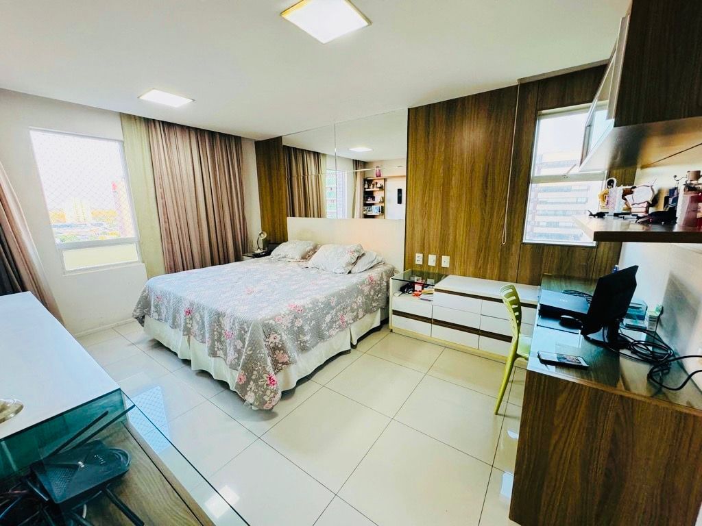 Apartamento à venda com 3 quartos, 182m² - Foto 9