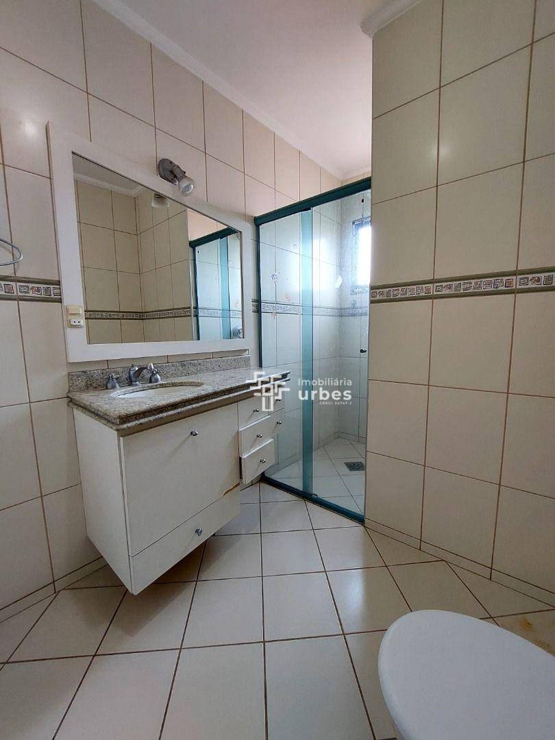 Apartamento para alugar com 3 quartos, 166m² - Foto 13