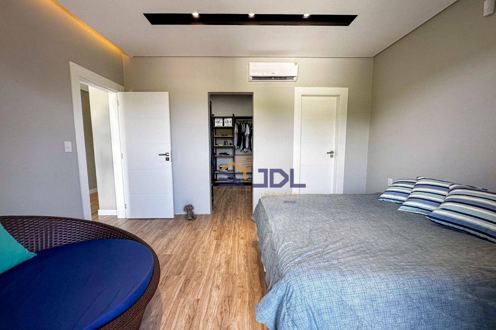 Casa à venda com 3 quartos, 180m² - Foto 12