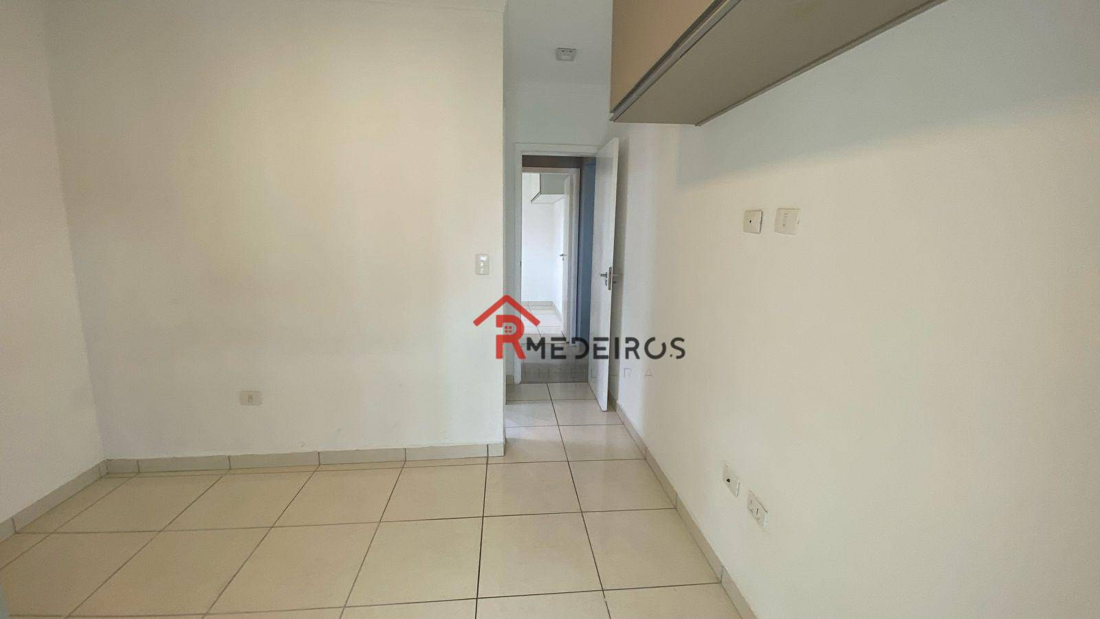 Apartamento à venda com 2 quartos, 78m² - Foto 27