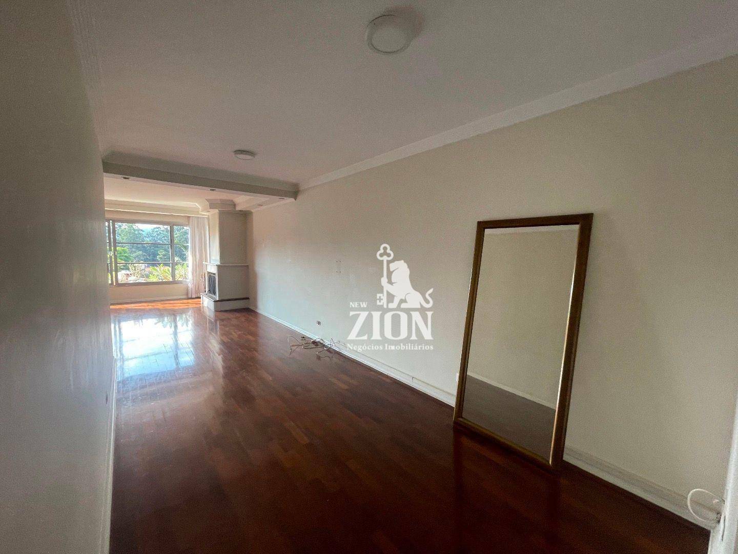 Casa à venda com 4 quartos, 290m² - Foto 34