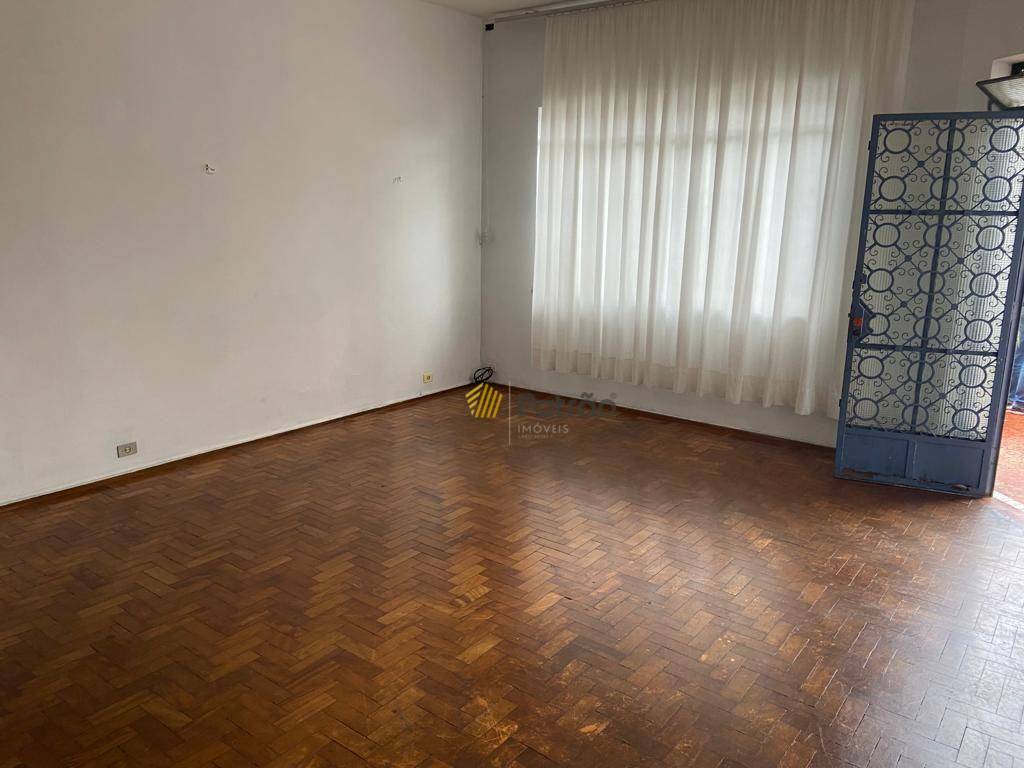 Sobrado à venda e aluguel com 4 quartos, 300m² - Foto 6