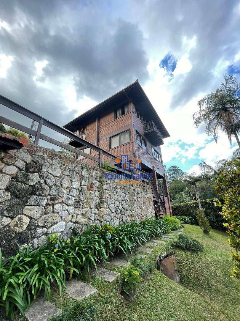 Casa, 3 quartos, 188 m² - Foto 1