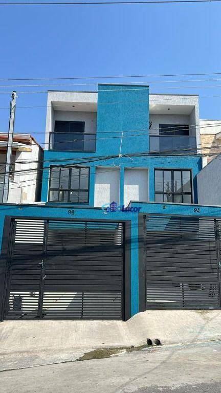 Sobrado à venda com 2 quartos, 110m² - Foto 1