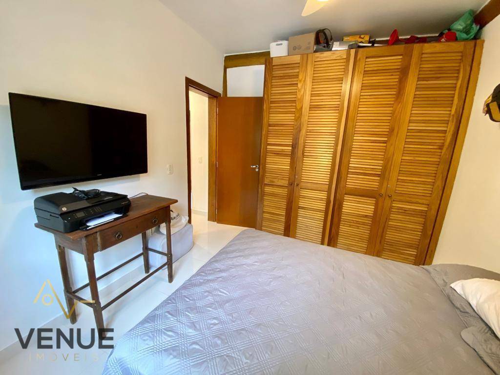 Casa de Condomínio à venda com 4 quartos, 250m² - Foto 22