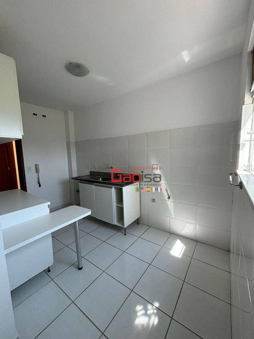 Apartamento à venda com 3 quartos, 77m² - Foto 4