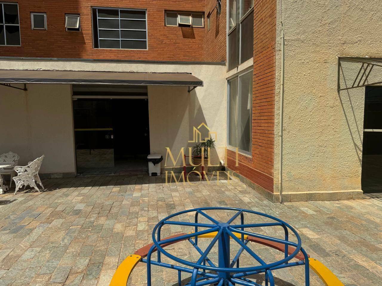 Apartamento à venda com 3 quartos, 120m² - Foto 9