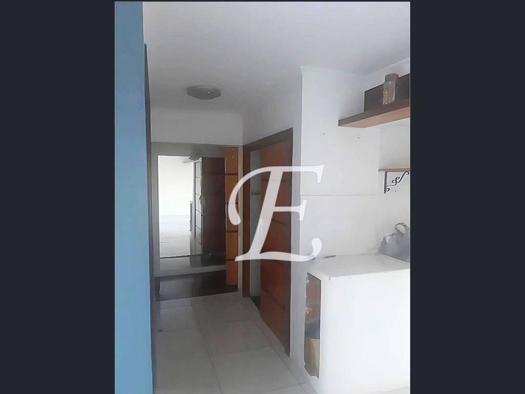 Apartamento à venda com 2 quartos, 77m² - Foto 8