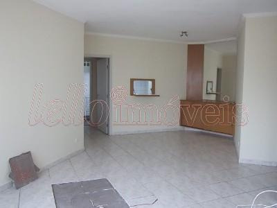 Apartamento para alugar com 3 quartos, 127m² - Foto 1