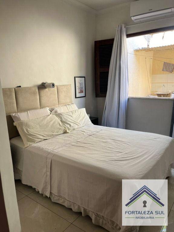 Casa de Condomínio à venda com 2 quartos, 51m² - Foto 14