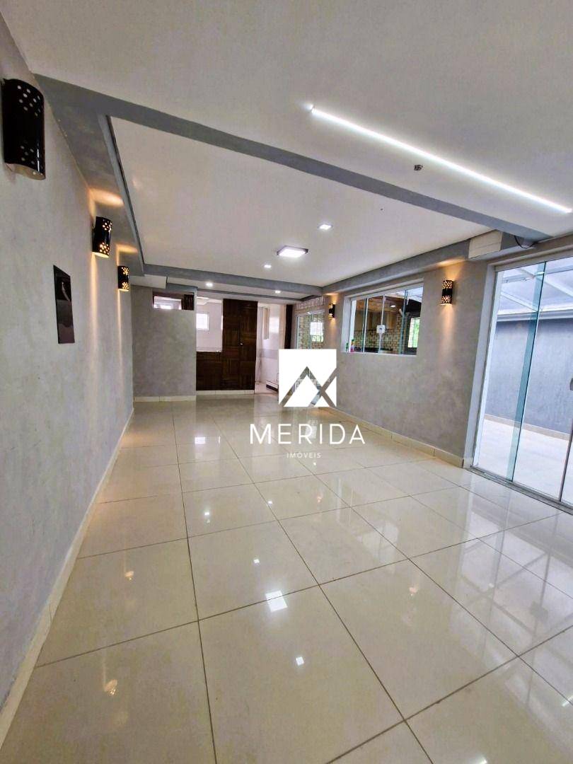 Sobrado, 3 quartos, 229 m² - Foto 1