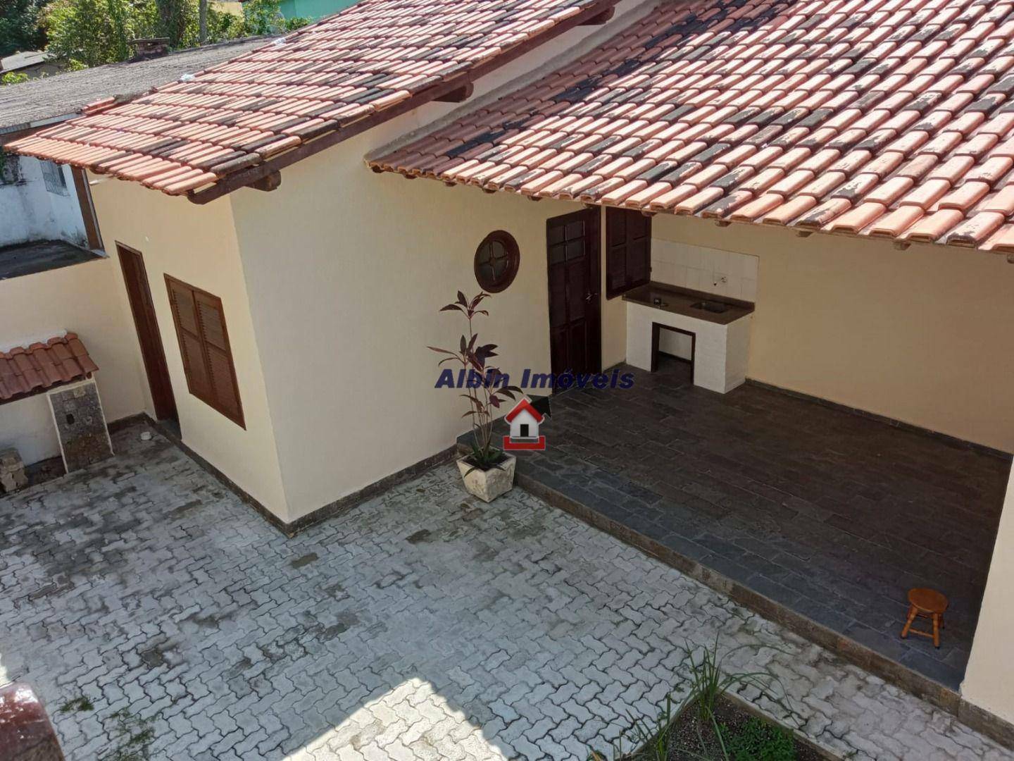 Casa à venda com 5 quartos, 340m² - Foto 52