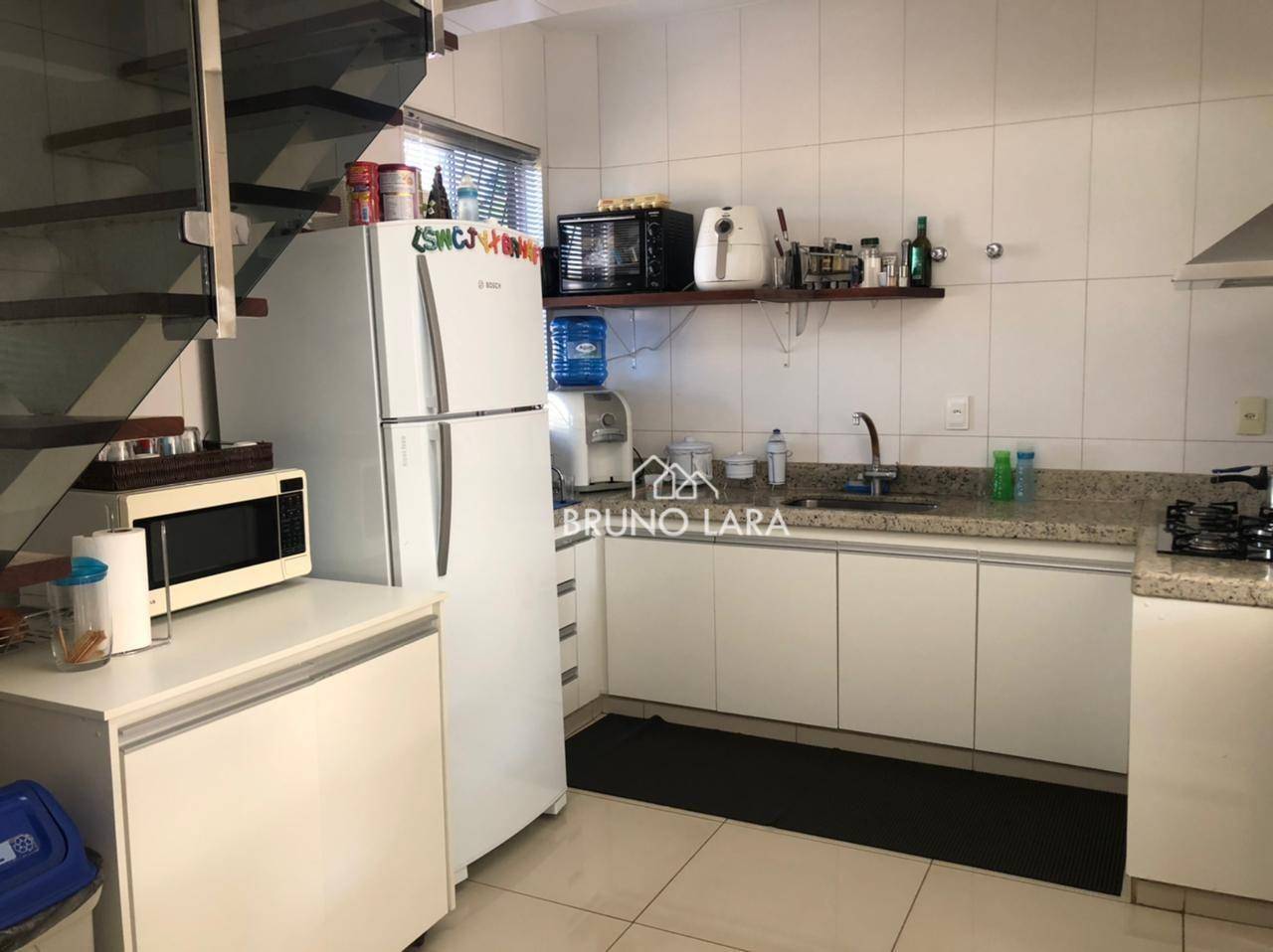 Apartamento à venda com 3 quartos, 100m² - Foto 11