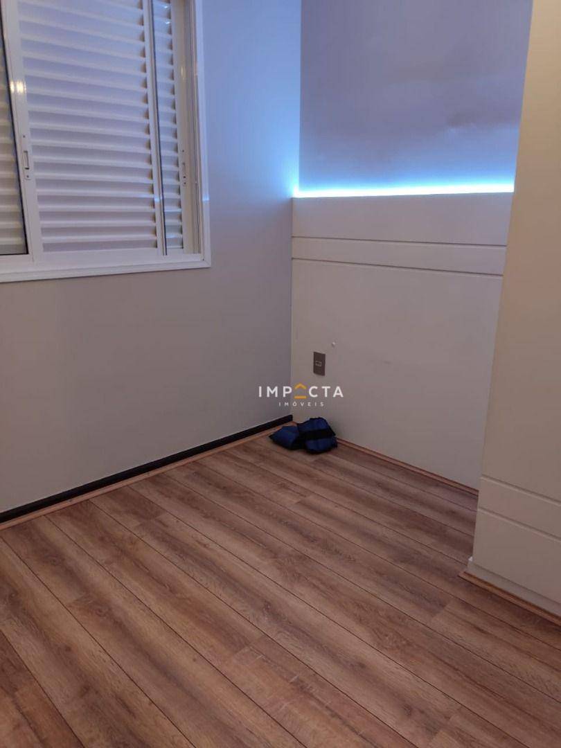 Apartamento à venda com 3 quartos, 179m² - Foto 15