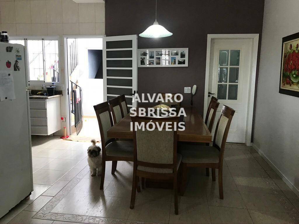 Casa à venda com 3 quartos, 131m² - Foto 6