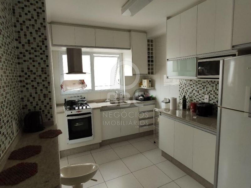 Apartamento à venda com 3 quartos, 87m² - Foto 6