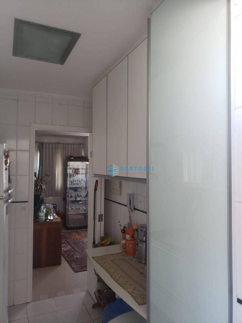 Apartamento à venda com 2 quartos, 73m² - Foto 16