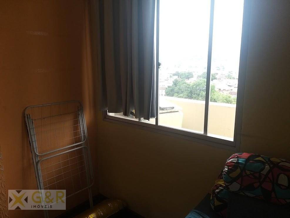 Apartamento à venda com 2 quartos, 100m² - Foto 13