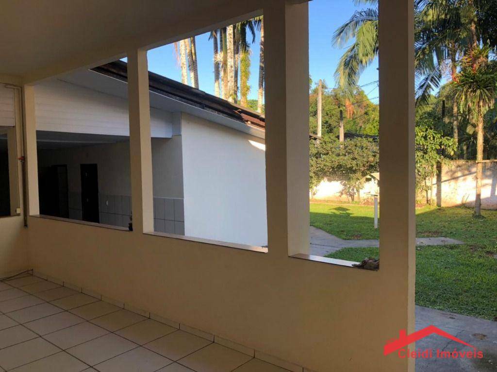 Casa à venda com 11 quartos, 360m² - Foto 22