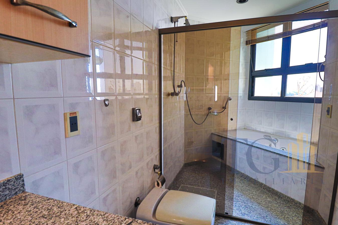 Apartamento à venda com 4 quartos, 220m² - Foto 38